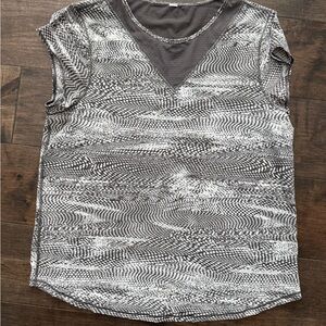 Lululemon For the Run Shirt Sz8